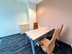 PLUS (D1), Office #538680561